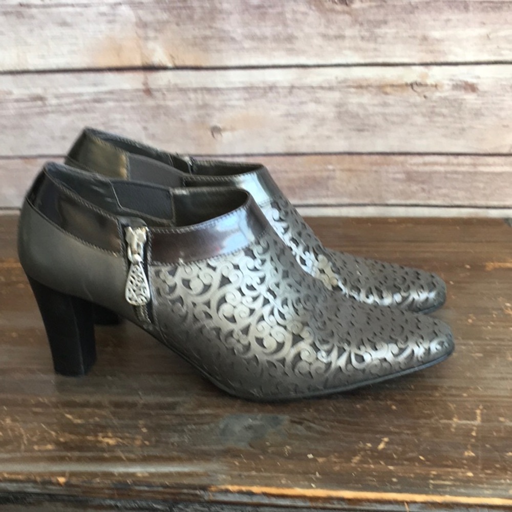 Brighton Rhythm Lazer Cut Lace Booties Size 8.5